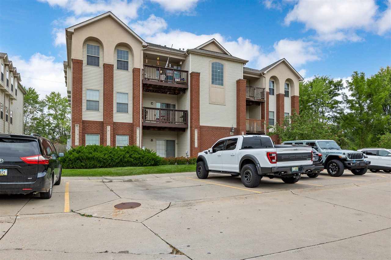 805 Blue Sky Dr Unit: 301
