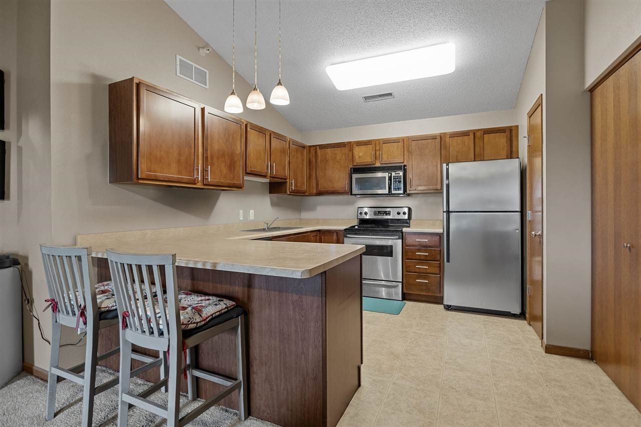 805 Blue Sky Dr Unit: 301