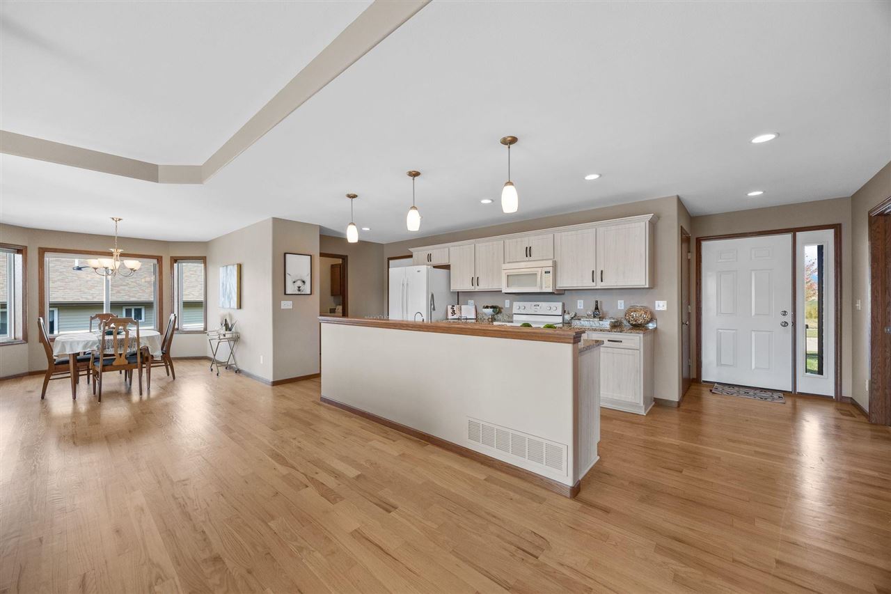 3455 Granger Ave