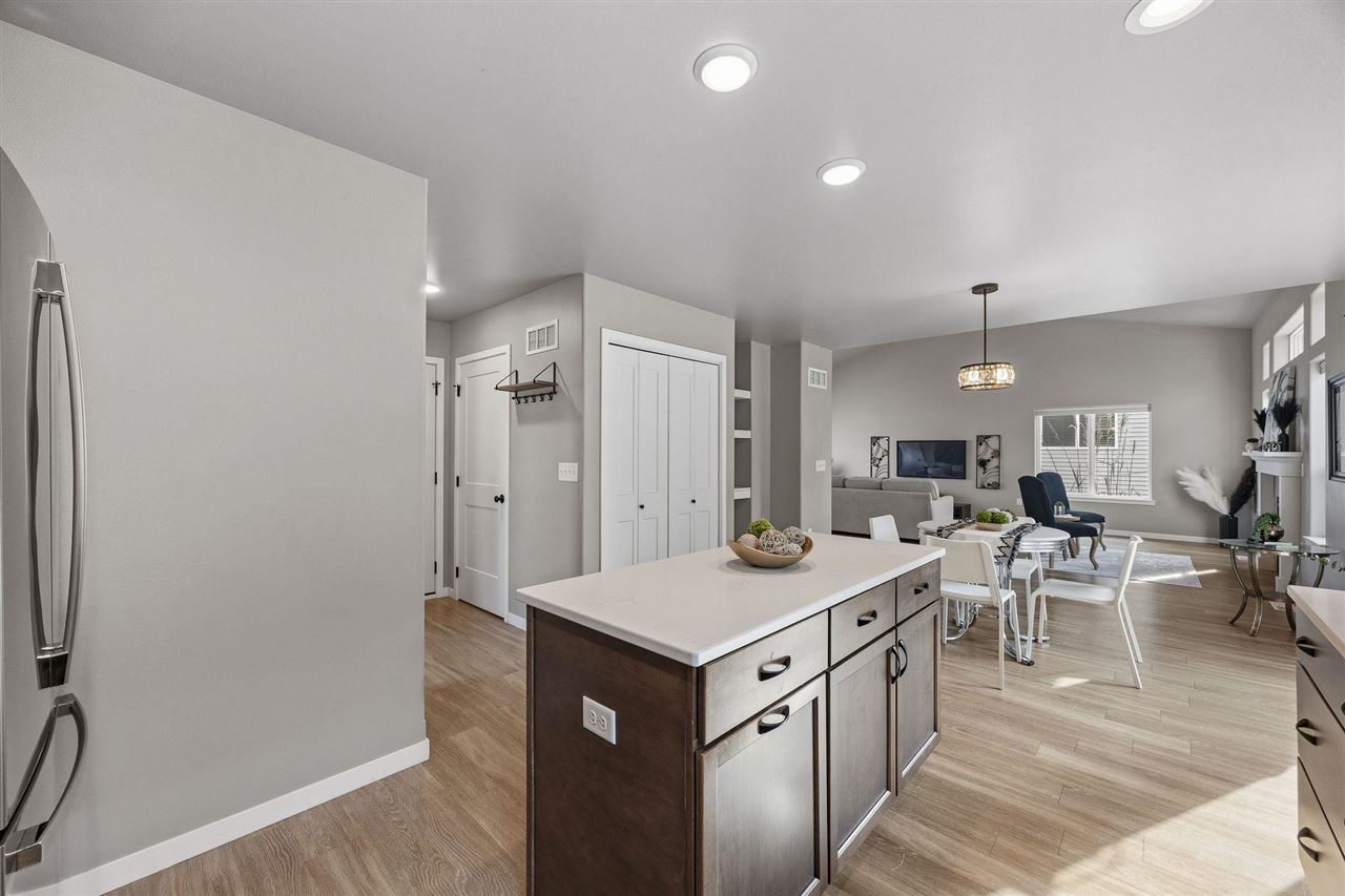 253 Lindemann Dr