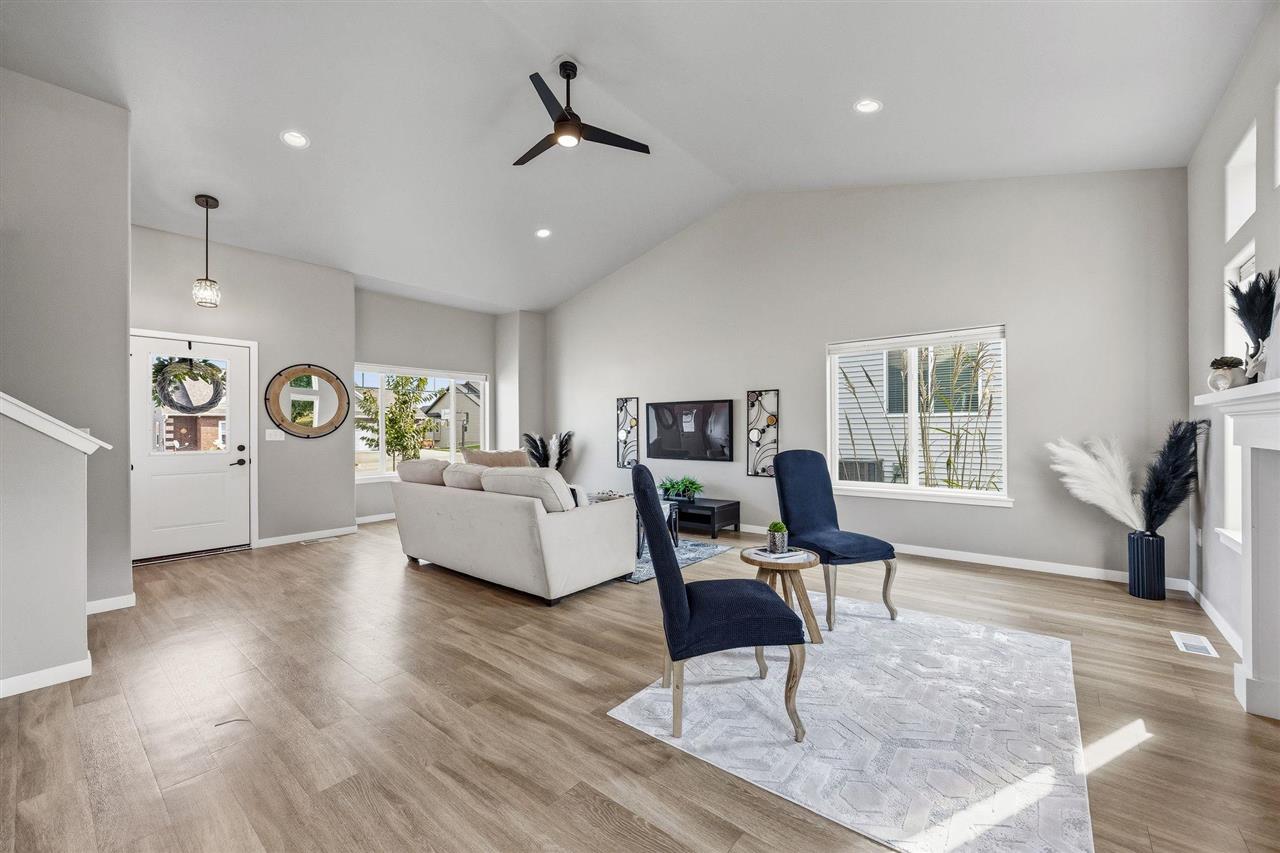 253 Lindemann Dr