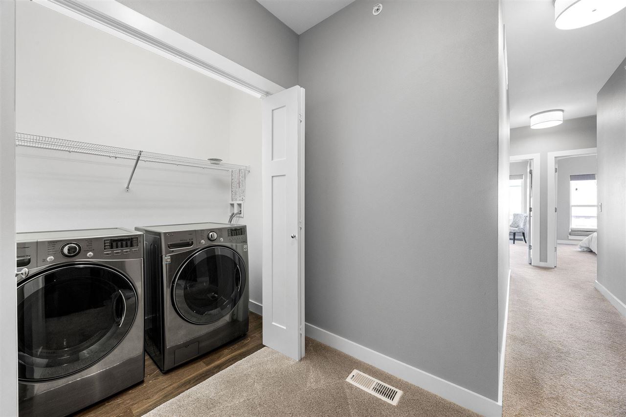 901 E 2nd Ave Unit: 205