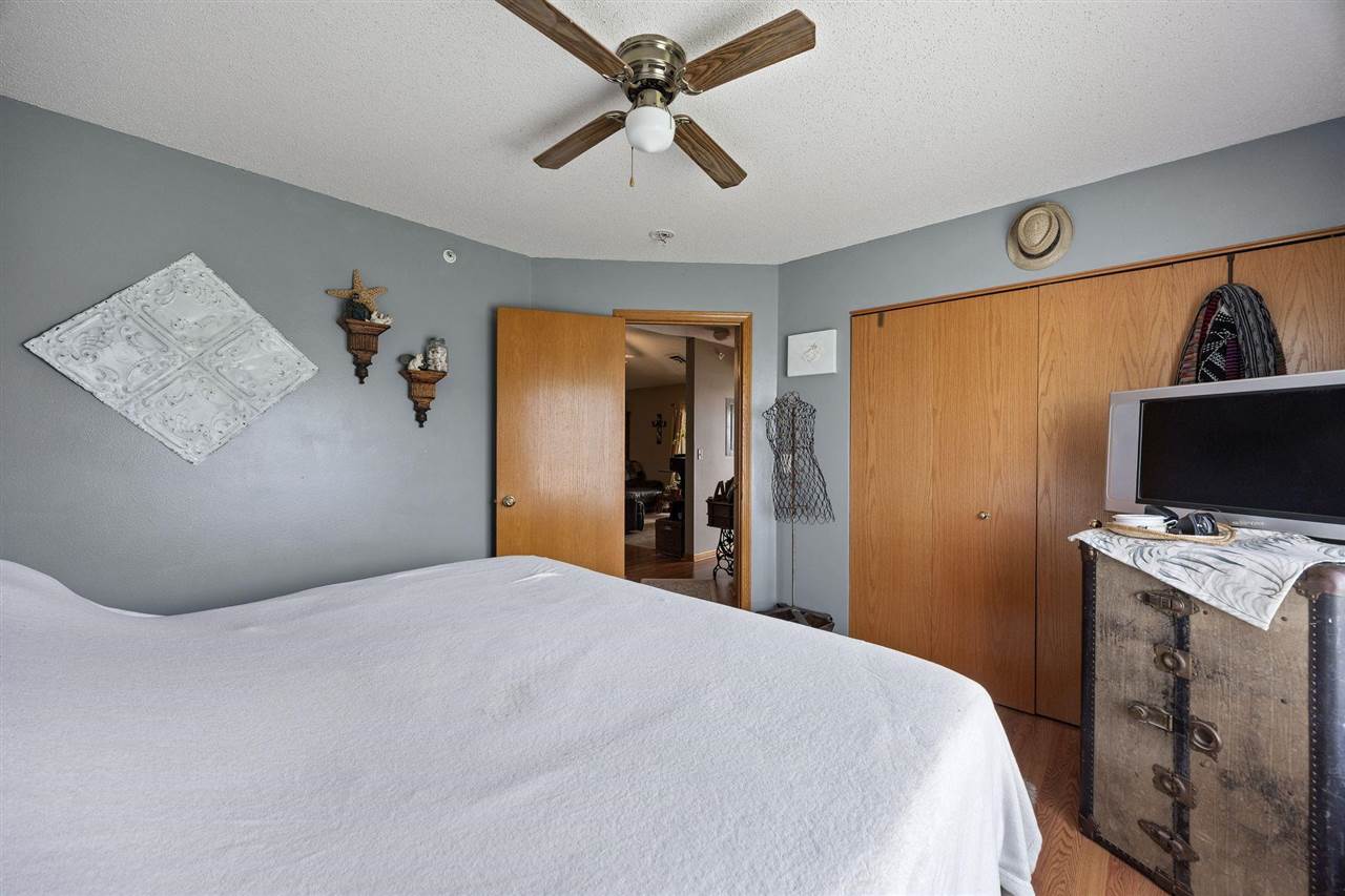 1020 240th St NE Unit: 8