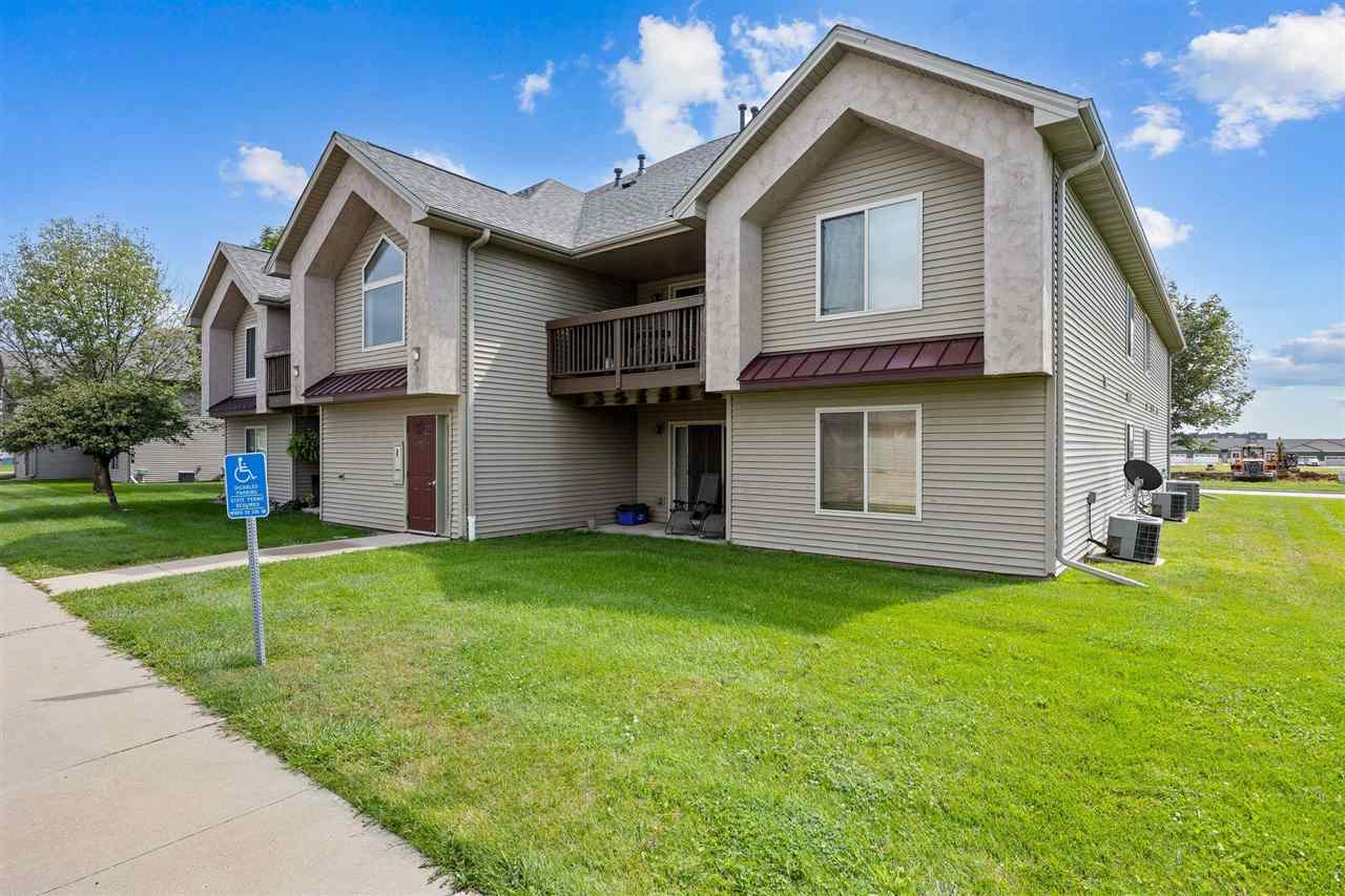 1020 240th St NE Unit: 8