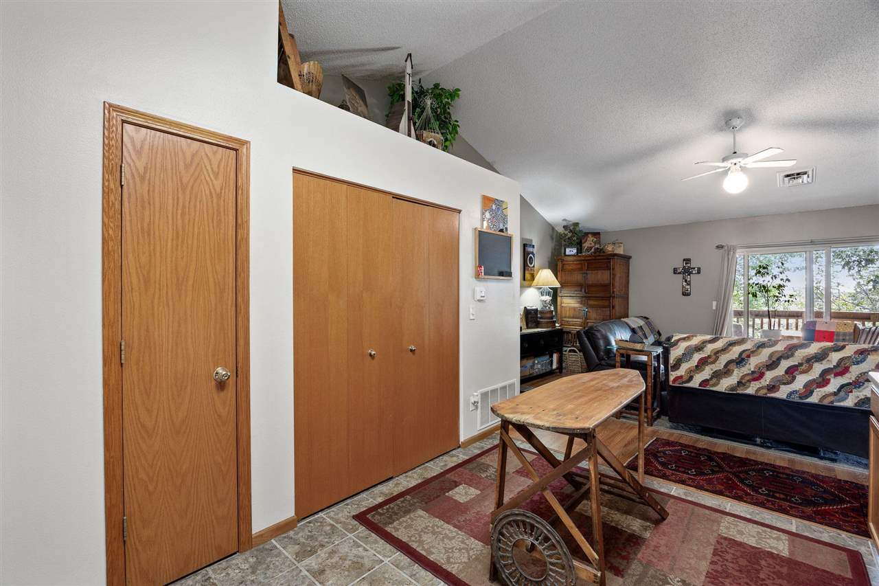 1020 240th St NE Unit: 8
