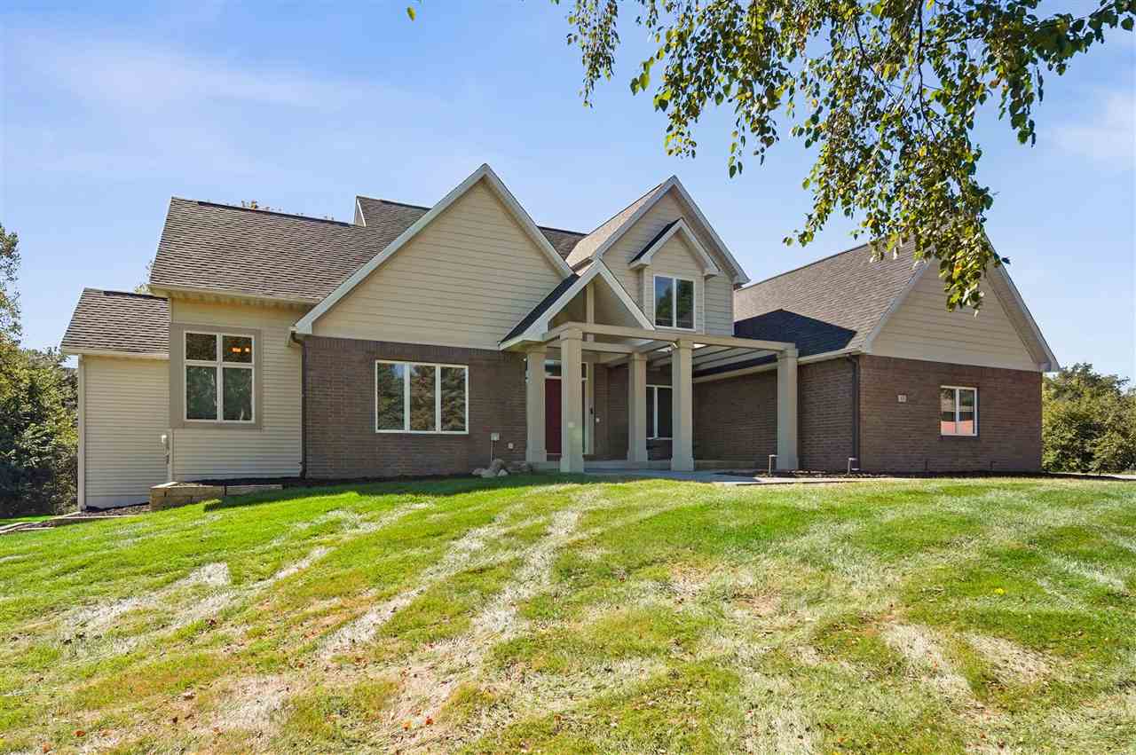 53 Burr Oak Ct