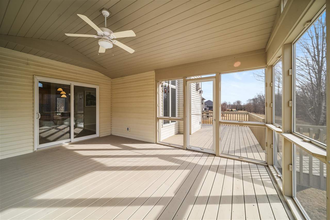 53 Burr Oak Ct