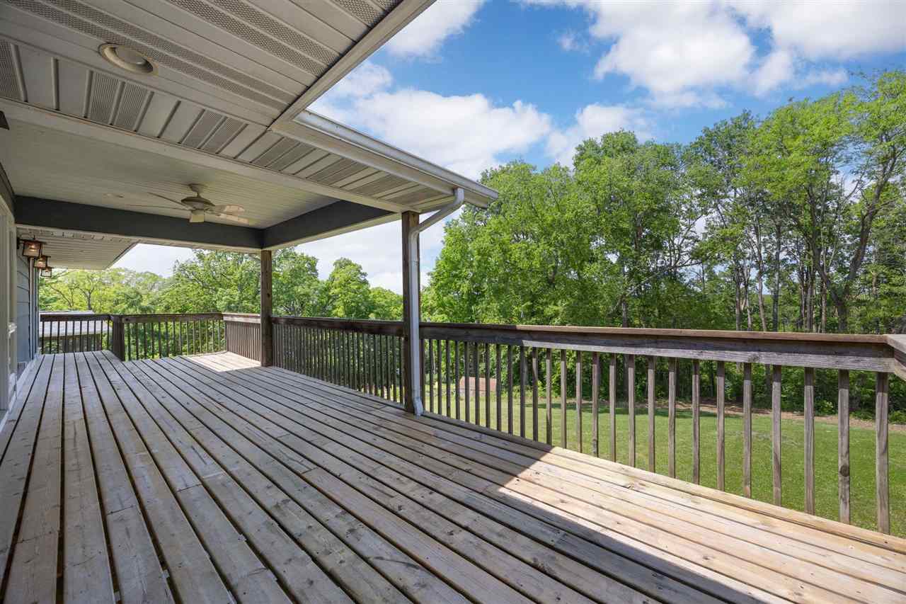 3606 Sun Valley Dr NE