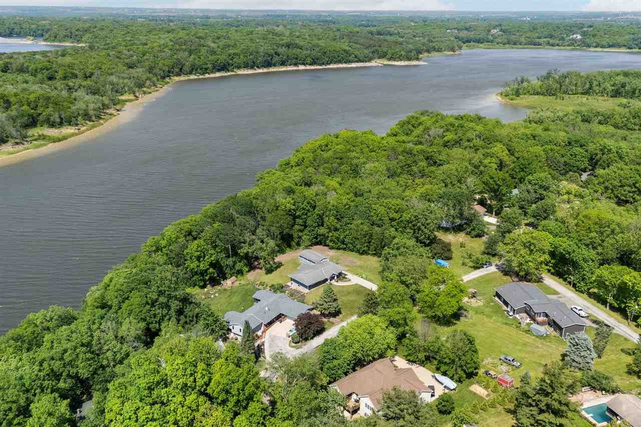 3606 Sun Valley Dr NE