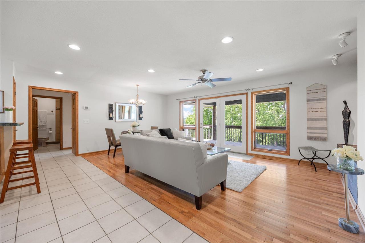 3606 Sun Valley Dr NE