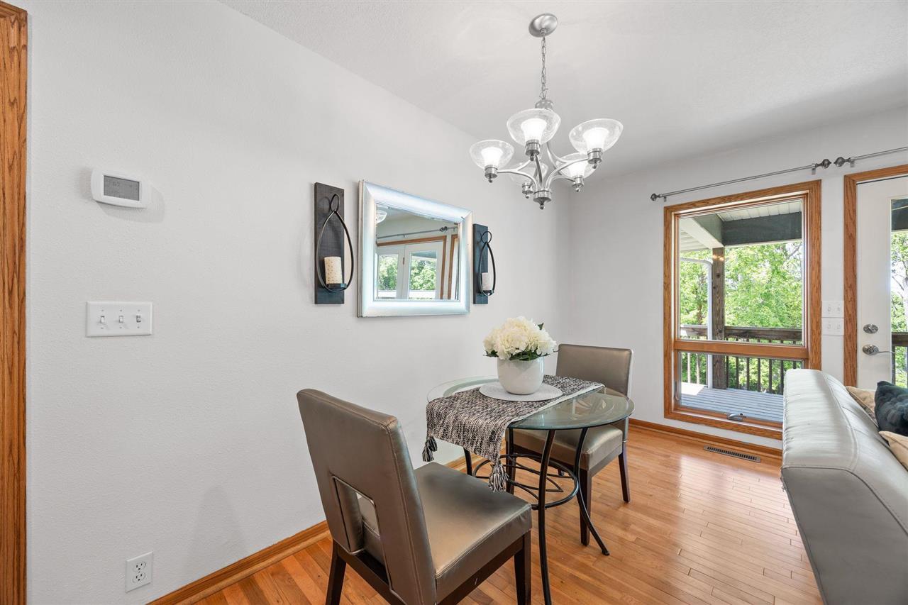 3606 Sun Valley Dr NE