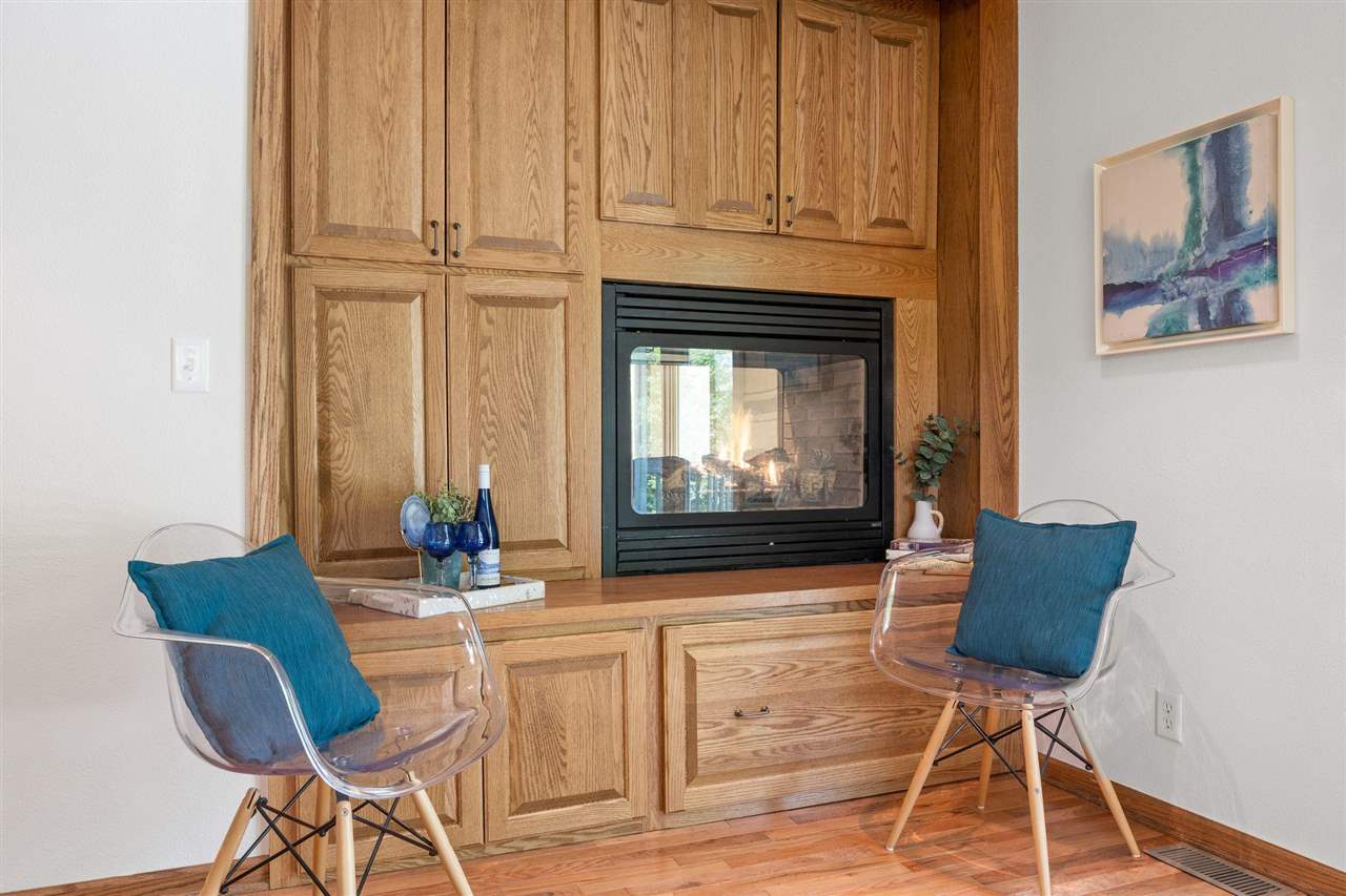 3606 Sun Valley Dr NE