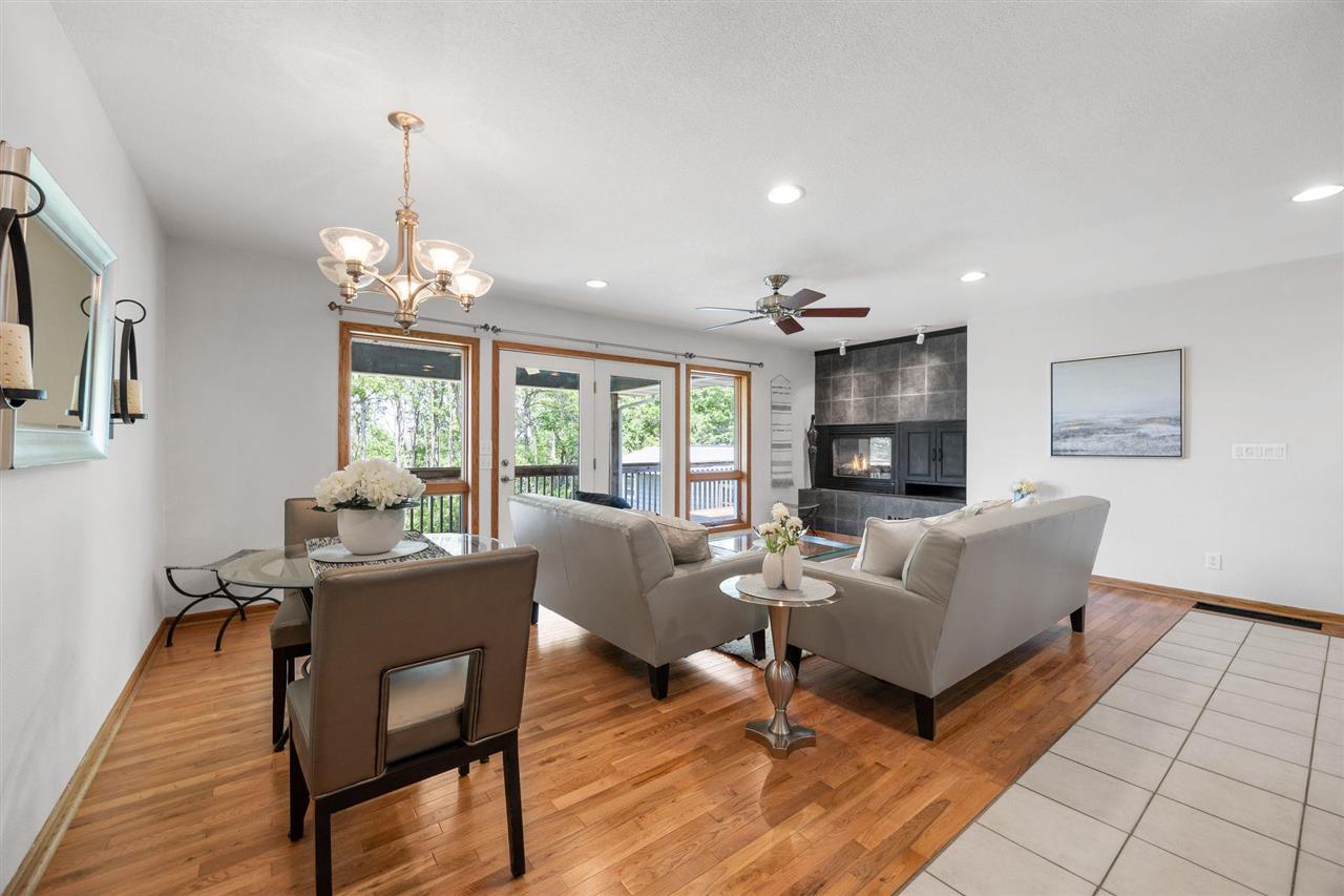 3606 Sun Valley Dr NE