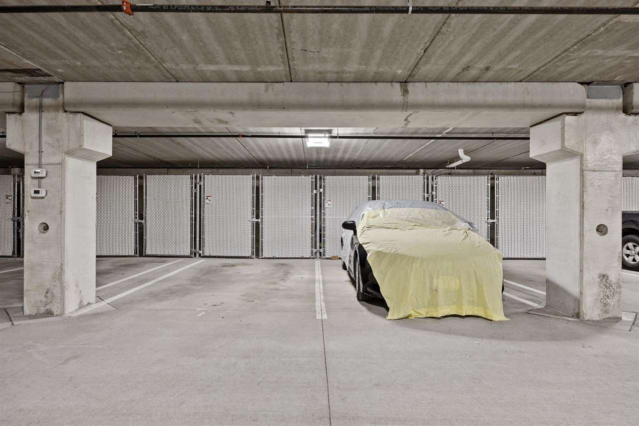 1 University Way Unit: 406