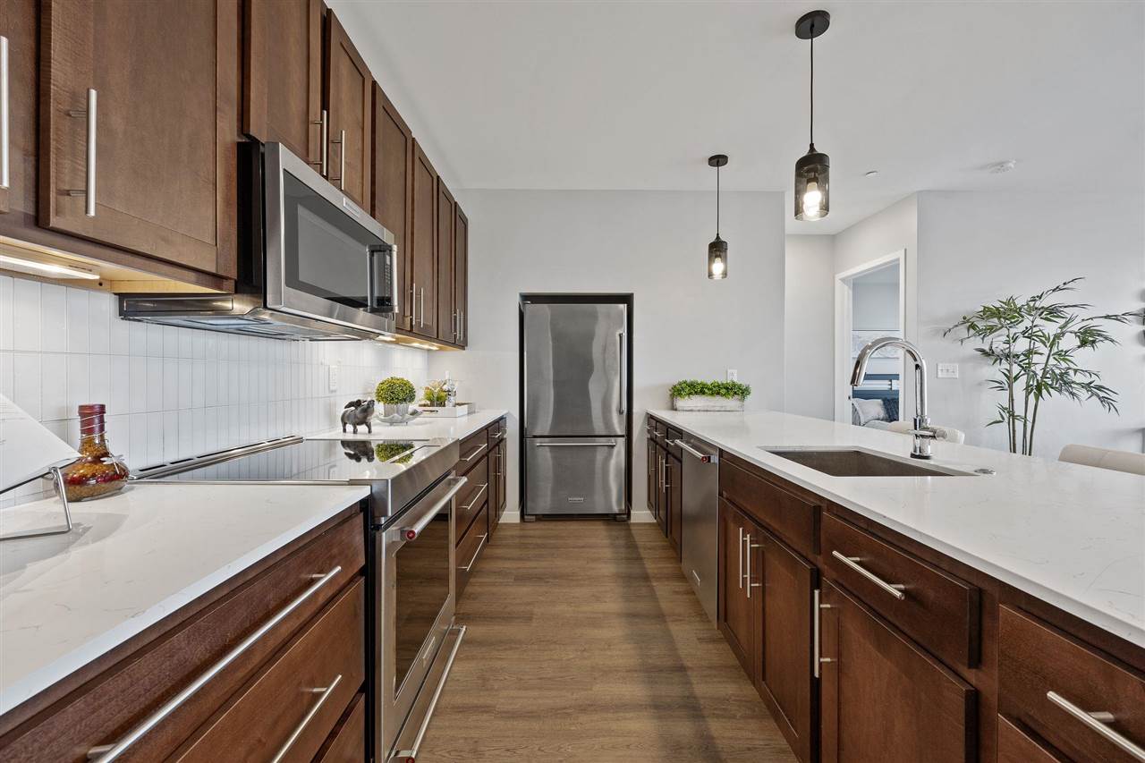 1 University Way Unit: 406