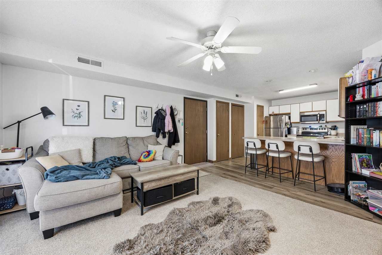 140 Shannon Dr Unit: 6