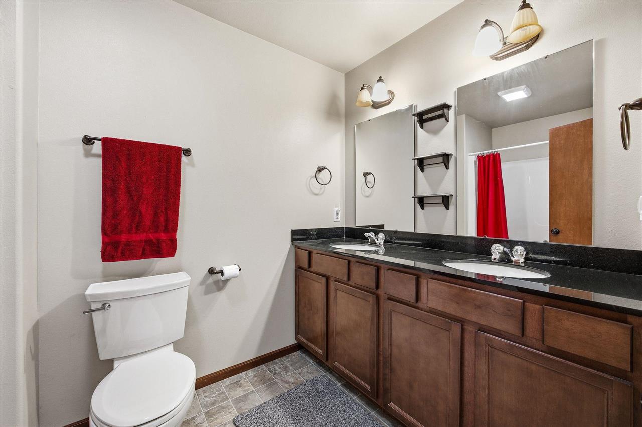 1072 Patton Ln