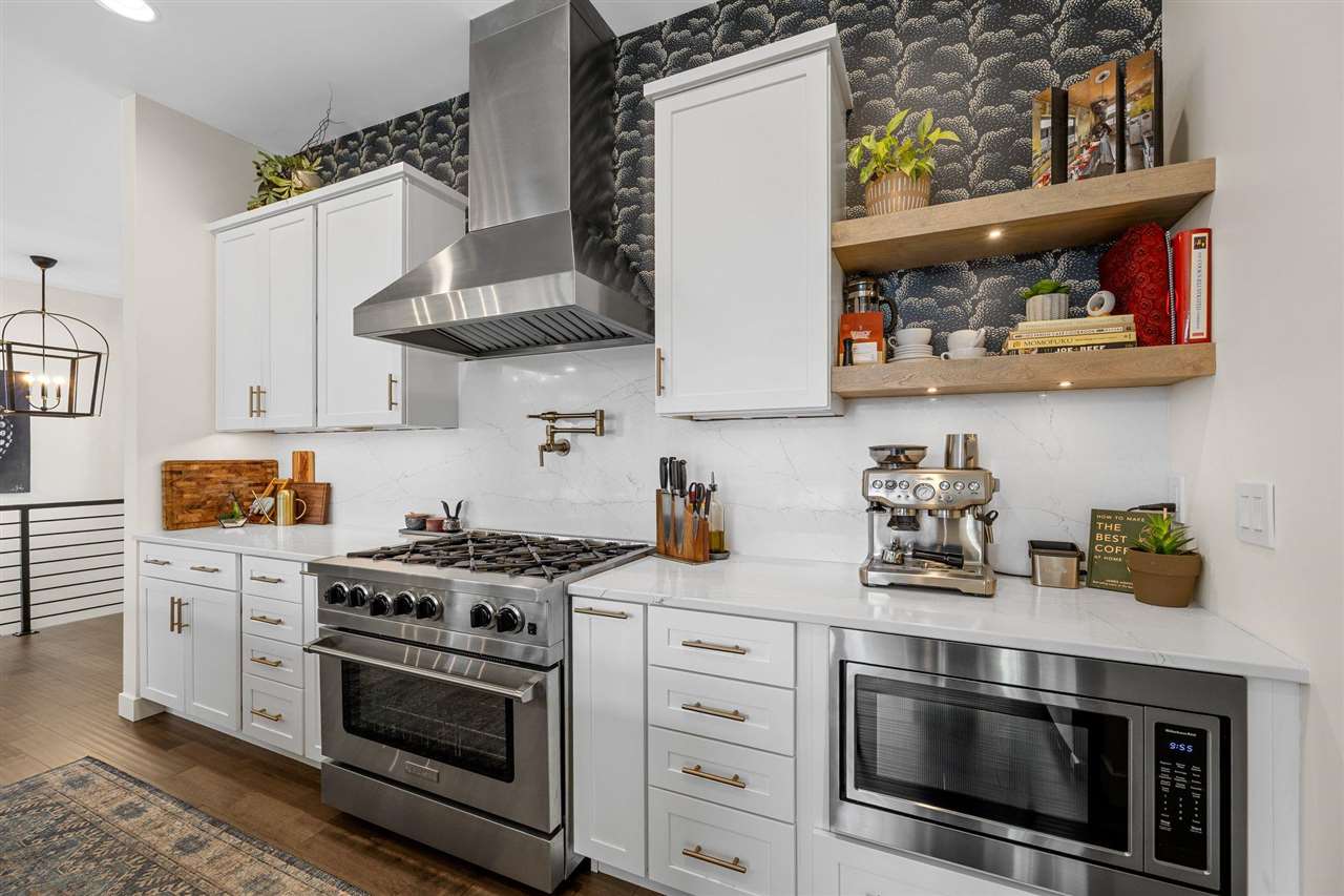 1118 Tamarack Trl