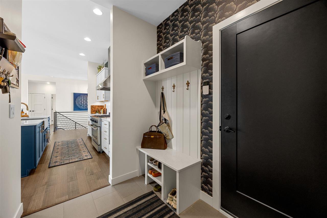 1118 Tamarack Trl