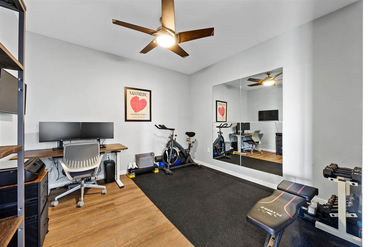 1 University Way Unit: 202