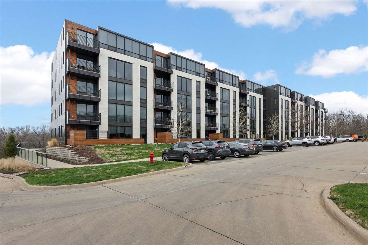 1 University Way Unit: 202