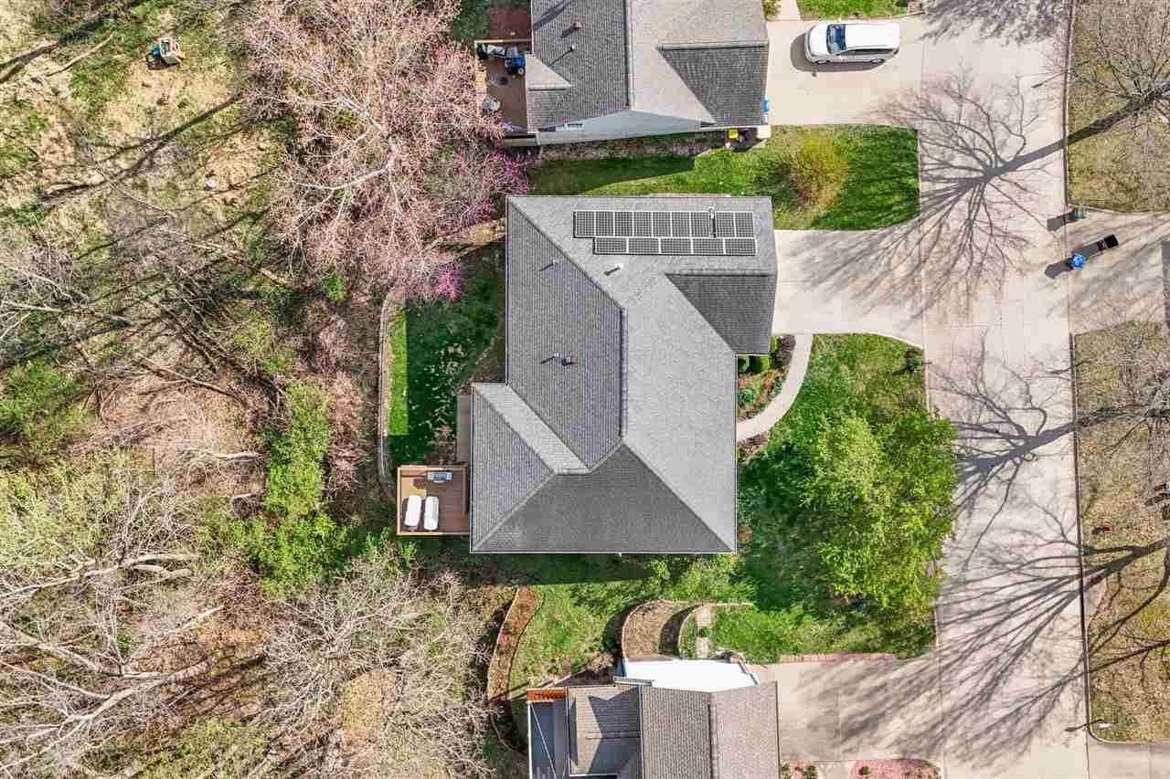 1926 Meadow Ridge Ln