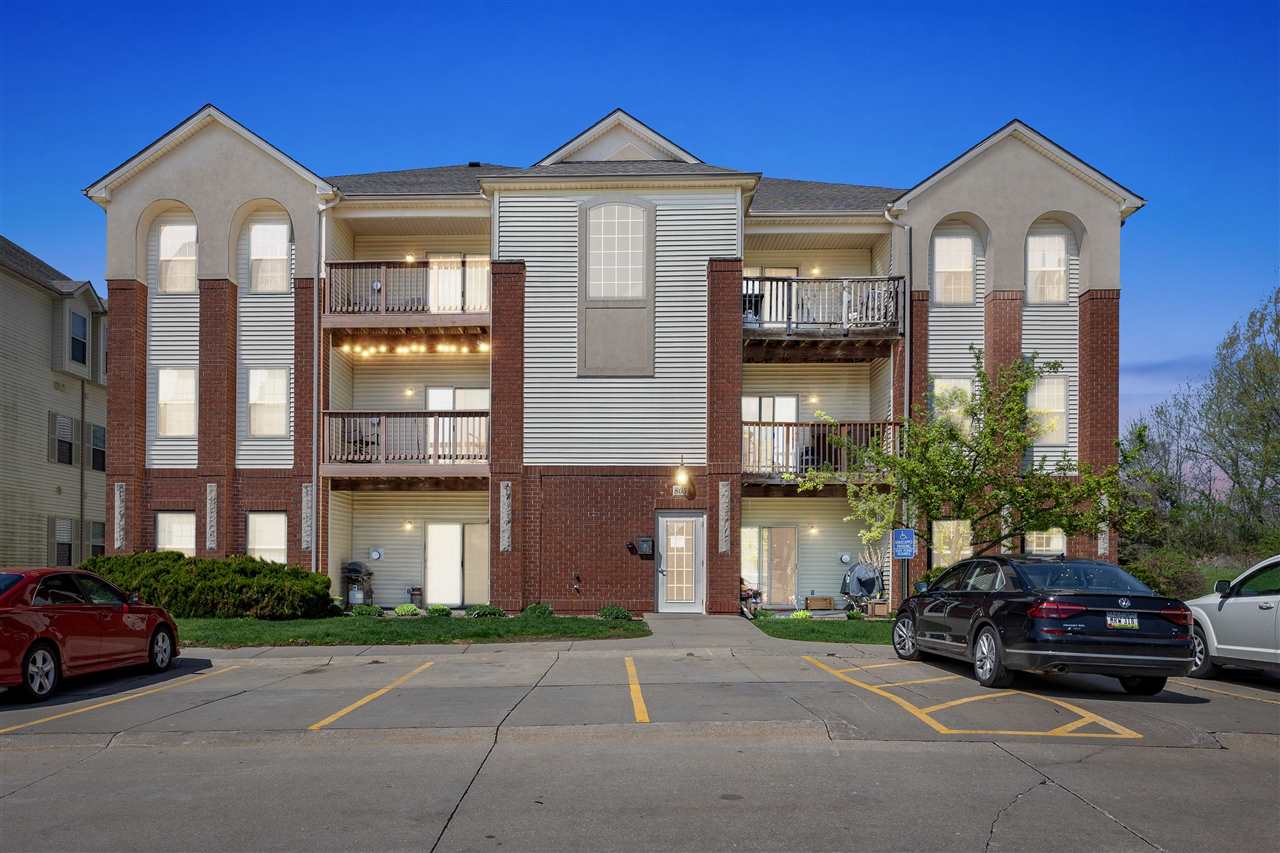 805 Blue Sky Dr Unit: 301
