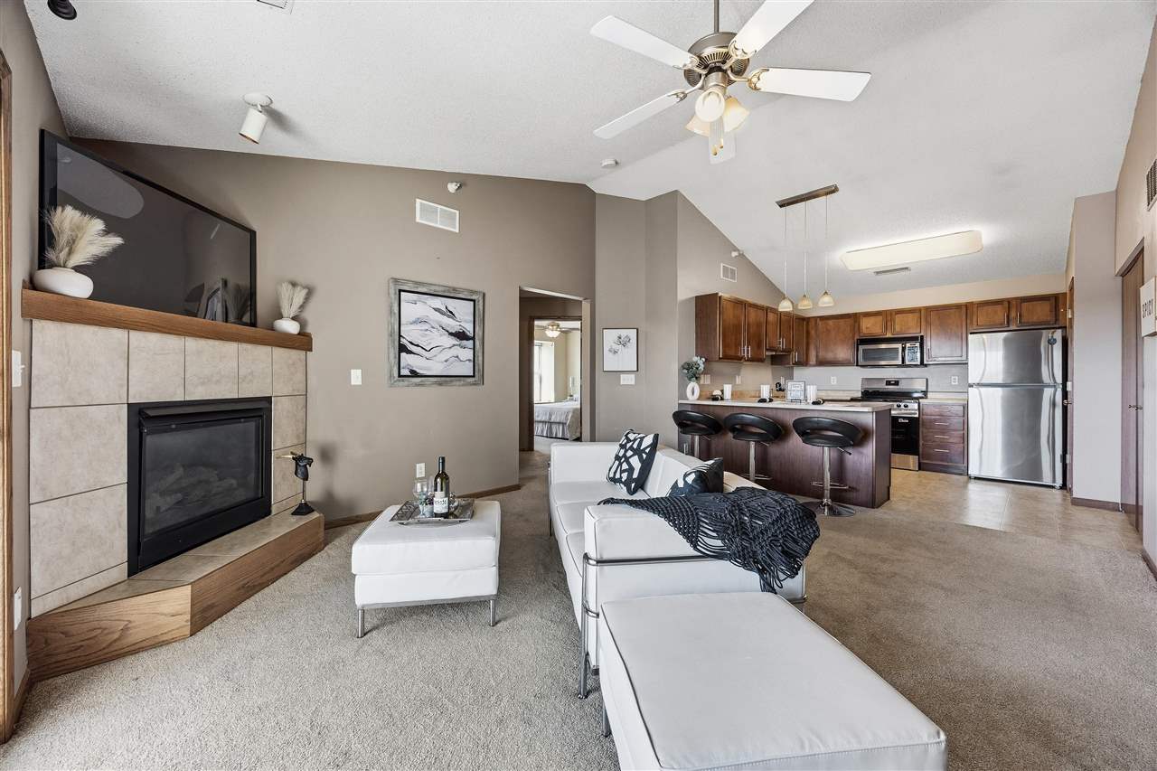 805 Blue Sky Dr Unit: 301
