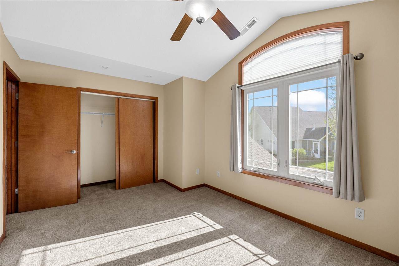 105 Wild Rose Ln