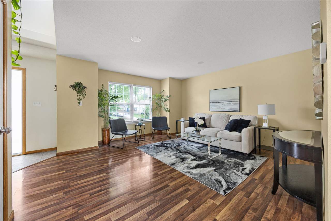 1346 Sweeting Ln