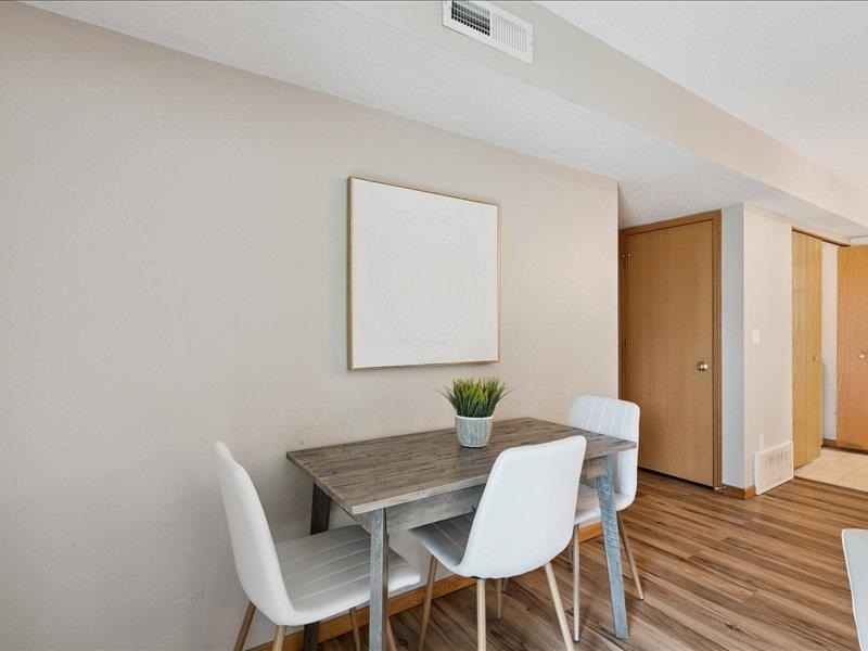 2861 Coral Ct Unit: 103