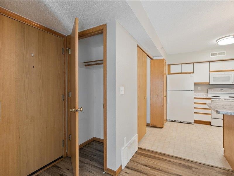 2861 Coral Ct Unit: 103