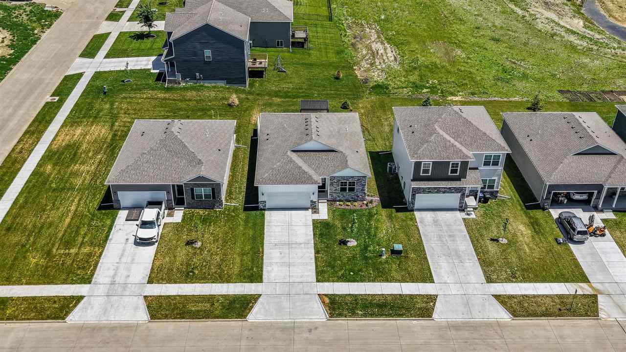 3389 Dreusicke Dr