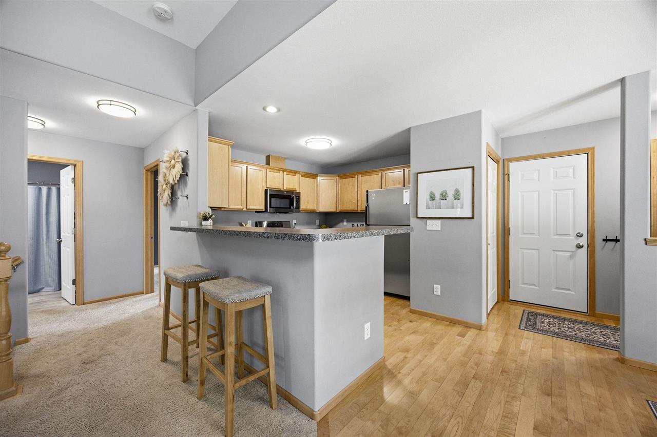 118 Broadmoor Ln