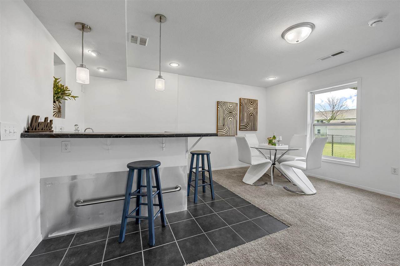 1572 Vandello Cir