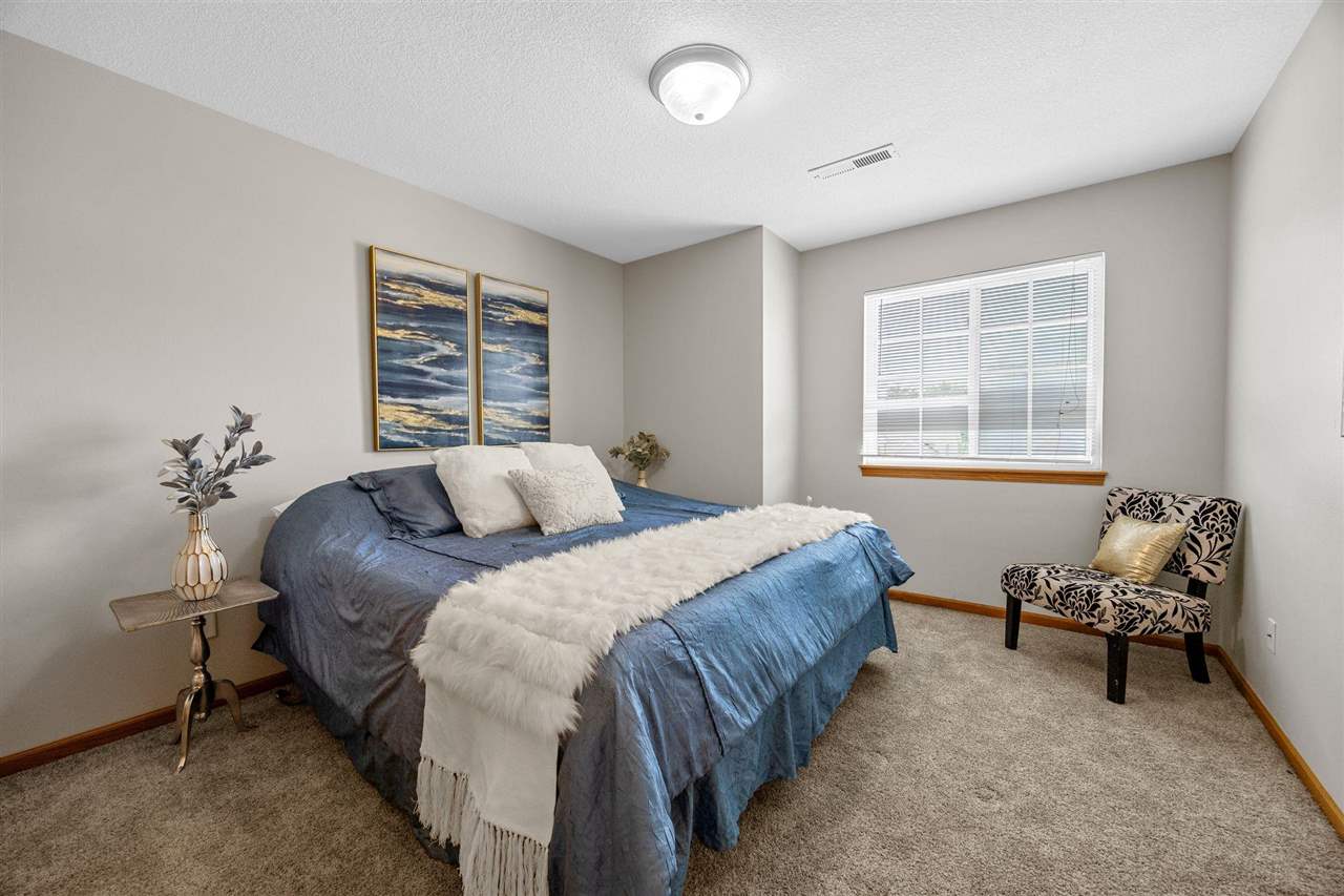 1572 Vandello Cir