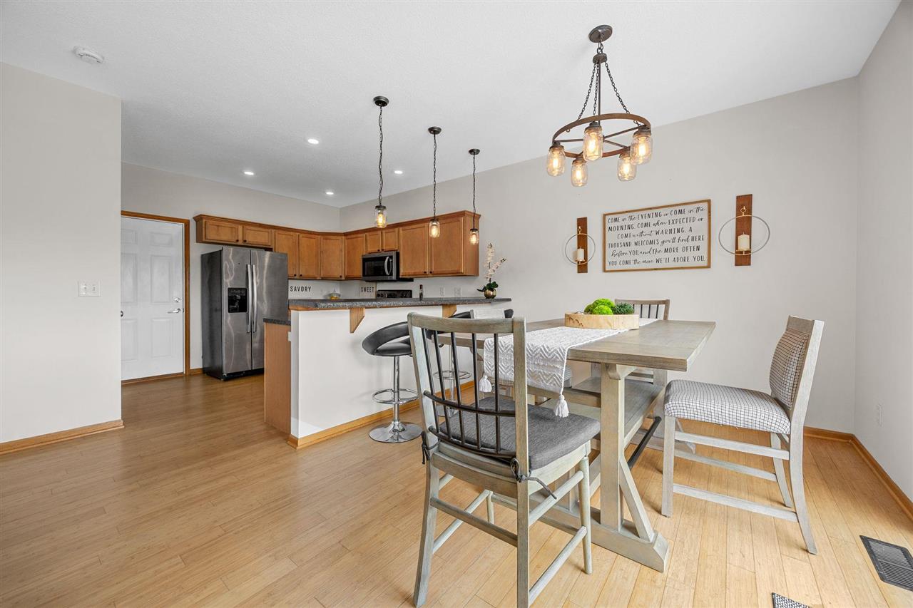 1572 Vandello Cir