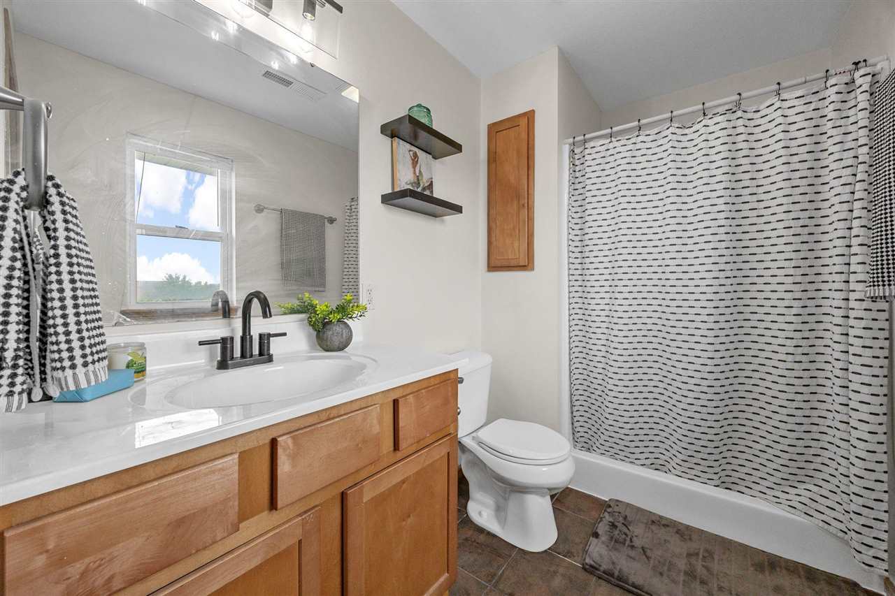 1572 Vandello Cir