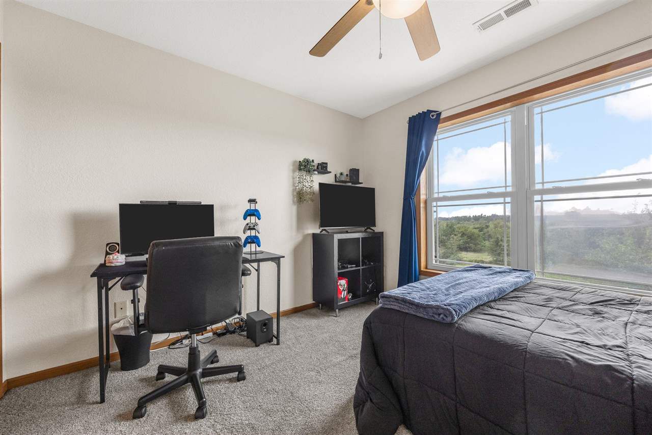 1017 Langenberg Ave