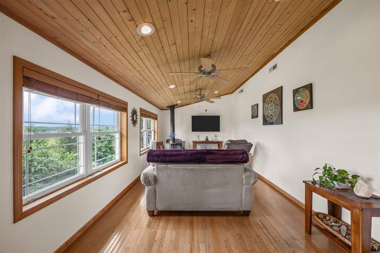 1017 Langenberg Ave