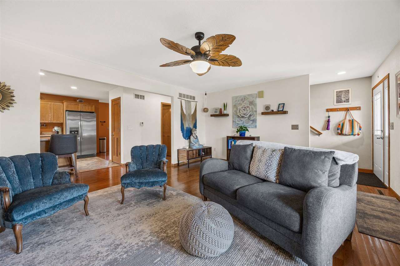 1017 Langenberg Ave
