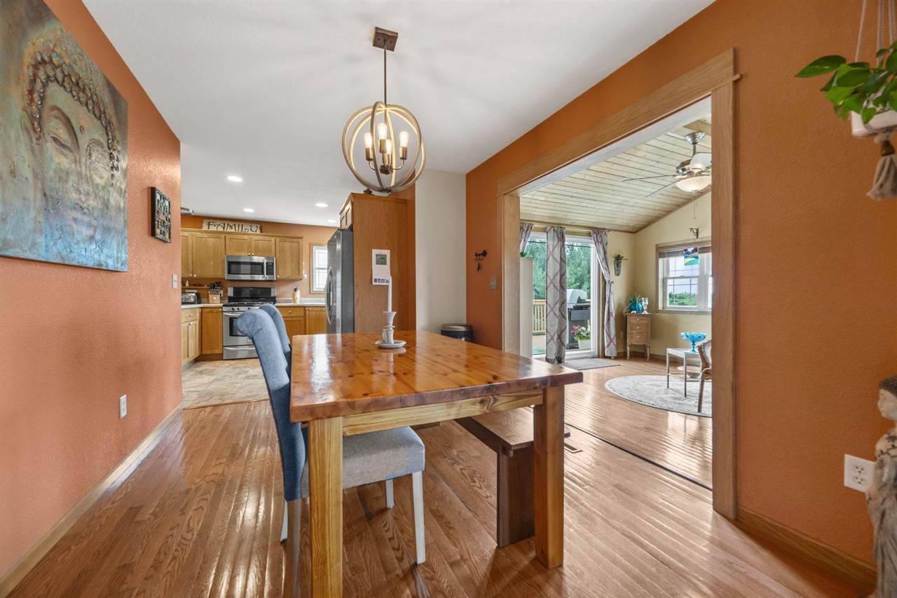 1017 Langenberg Ave