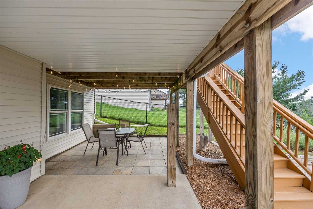 1017 Langenberg Ave