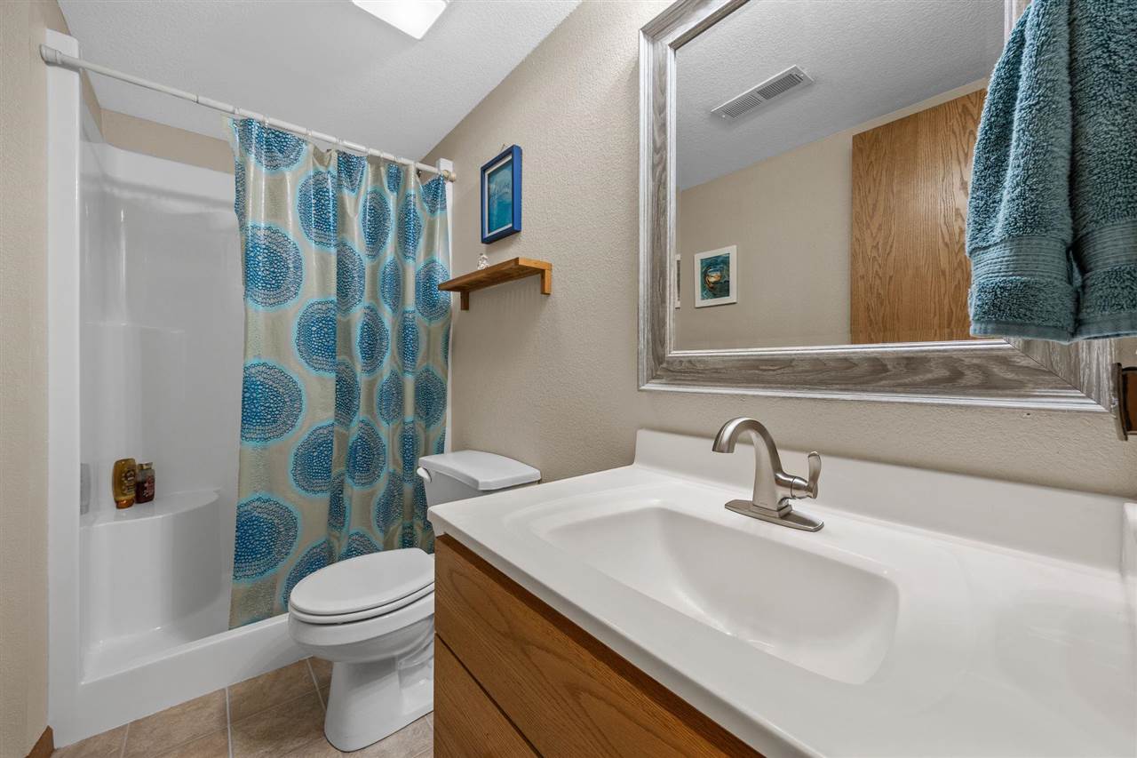 1017 Langenberg Ave