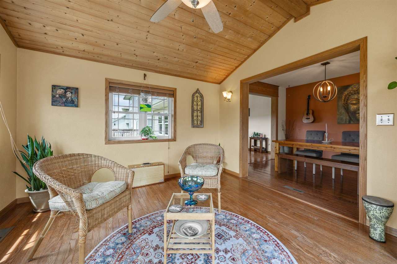 1017 Langenberg Ave