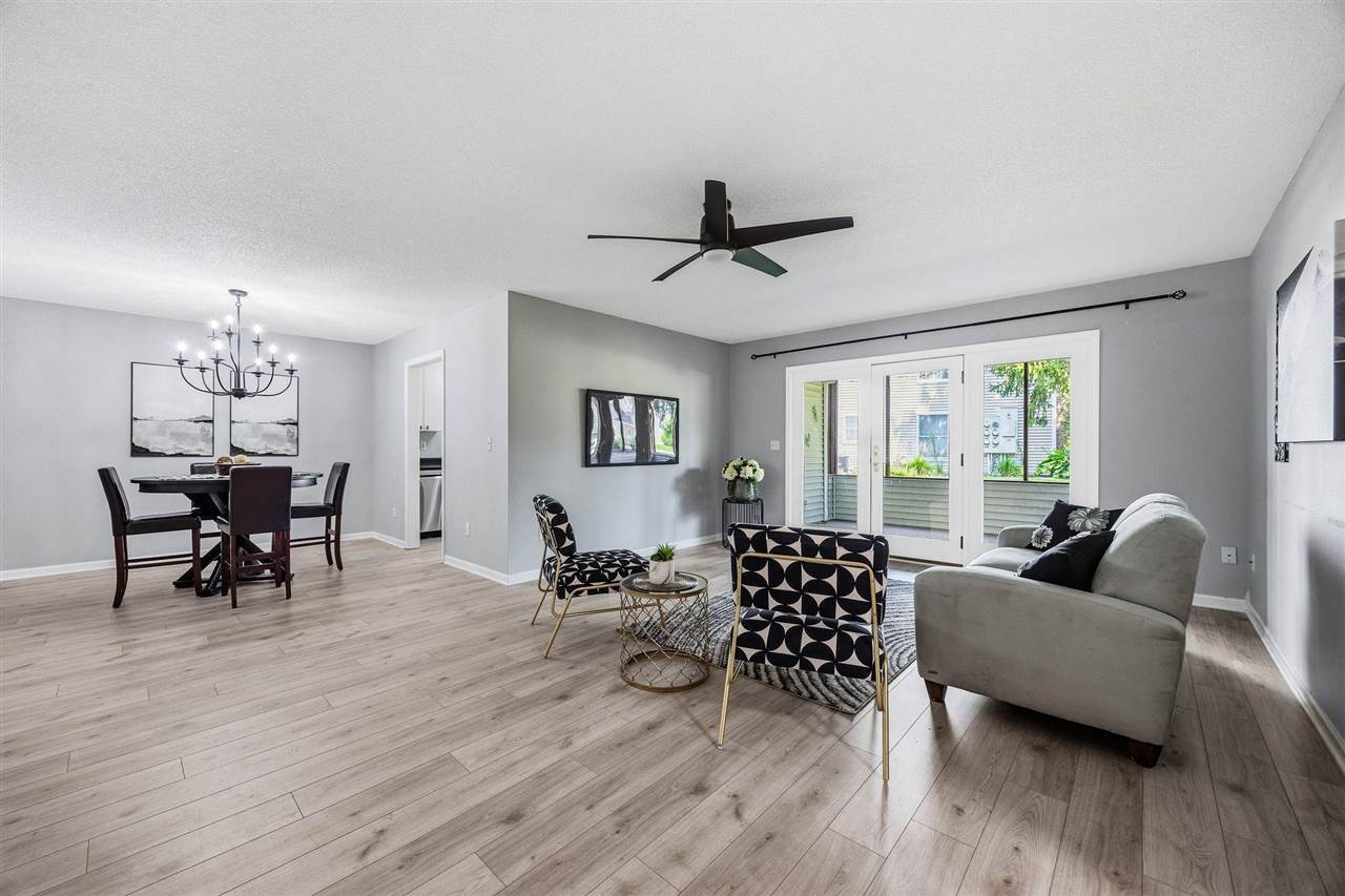 2301 Willowbrooke Ln