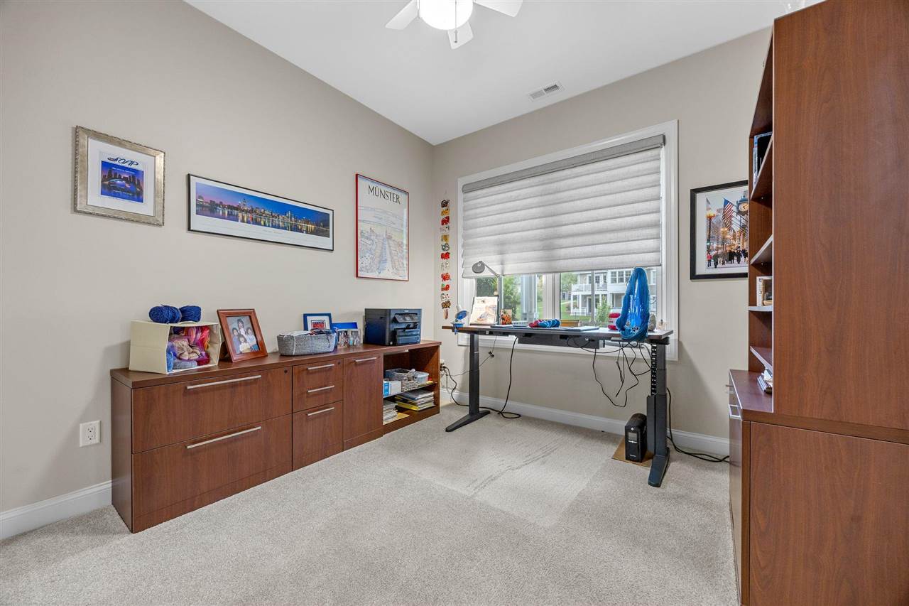 143 Leamer Ct