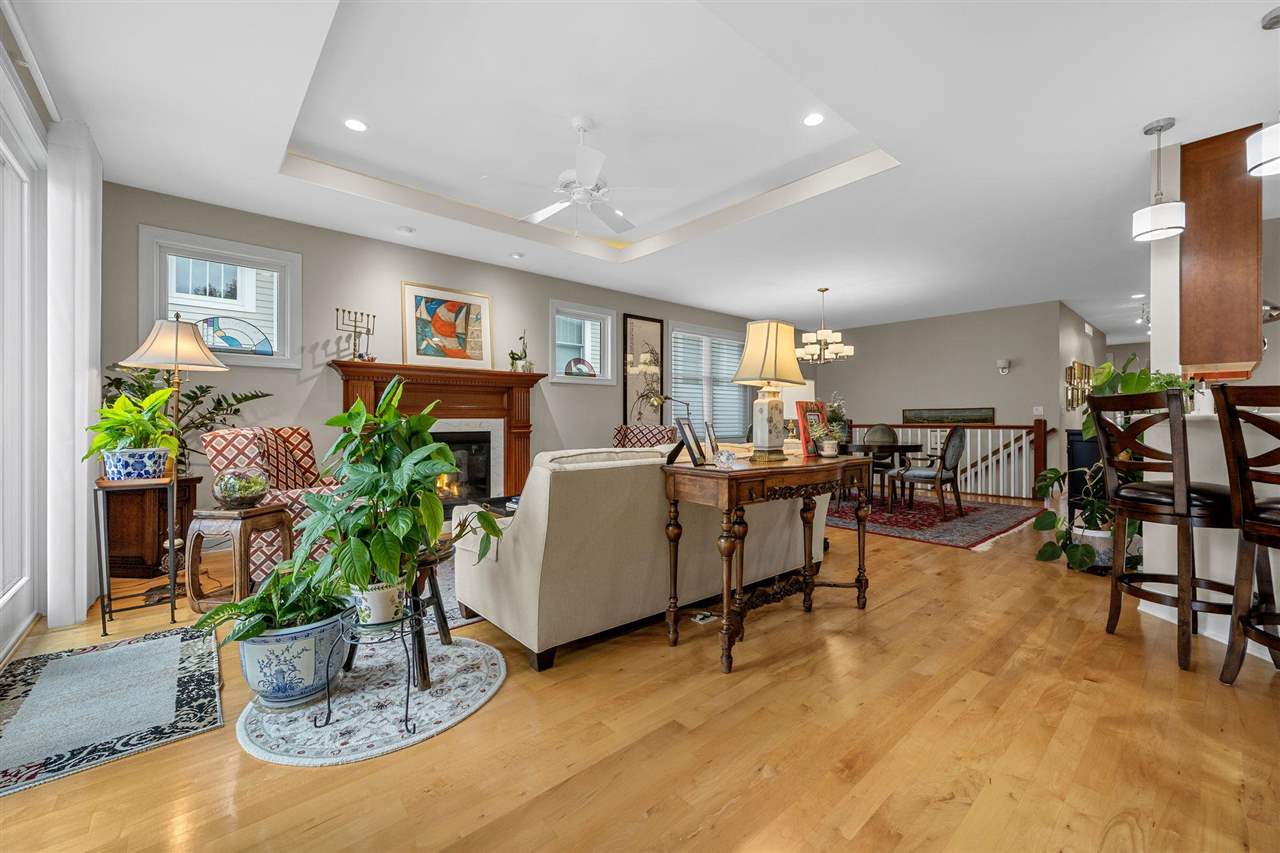 143 Leamer Ct