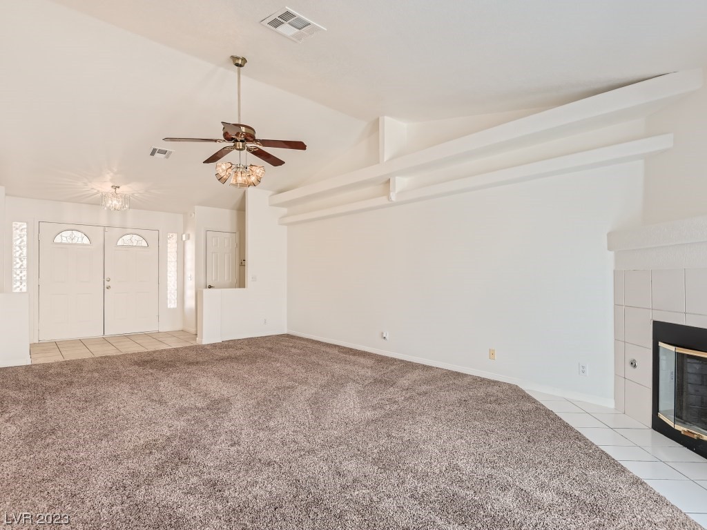 5216 North Chieftain Street