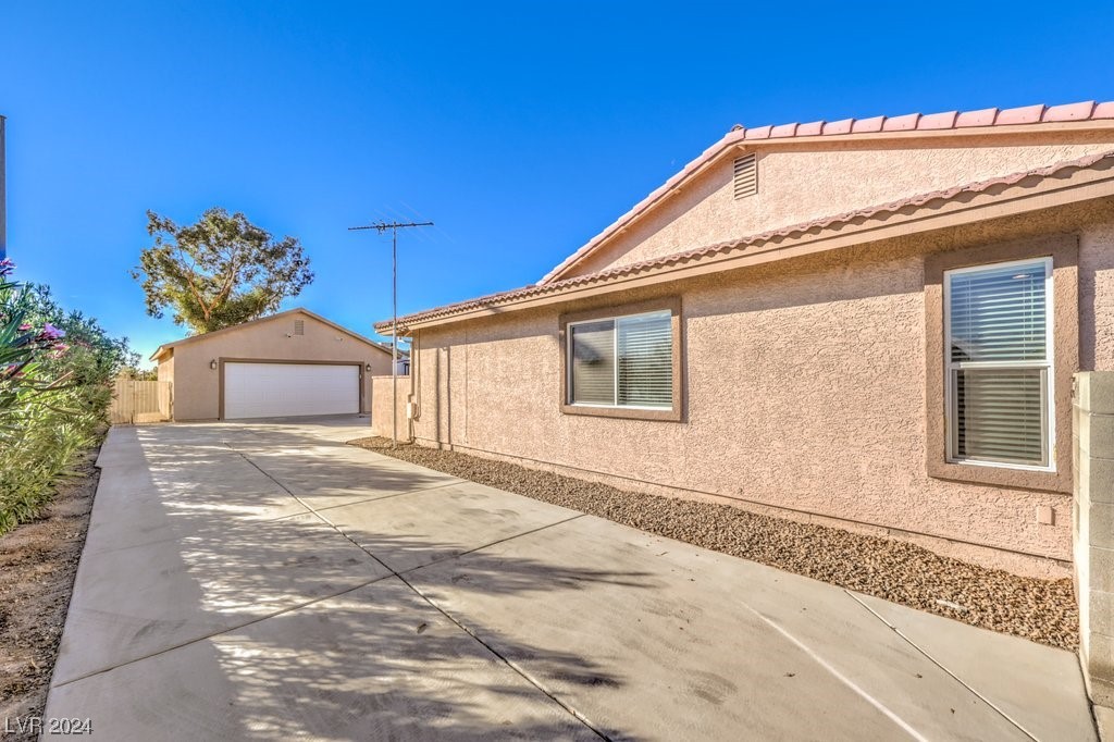 4305 Sharpshooter Lane